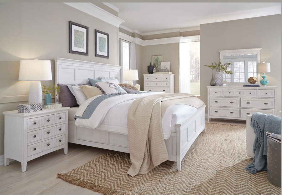 Magnussen Heron Cove Queen Bed, Dresser and Mirror 