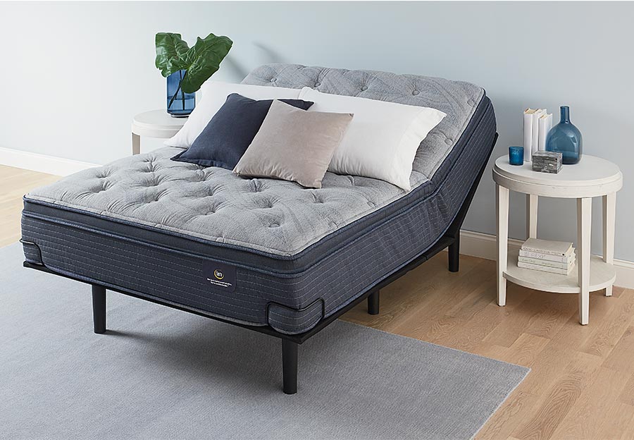 Serta Grandmere Plush Pillow Top Queen Mattress